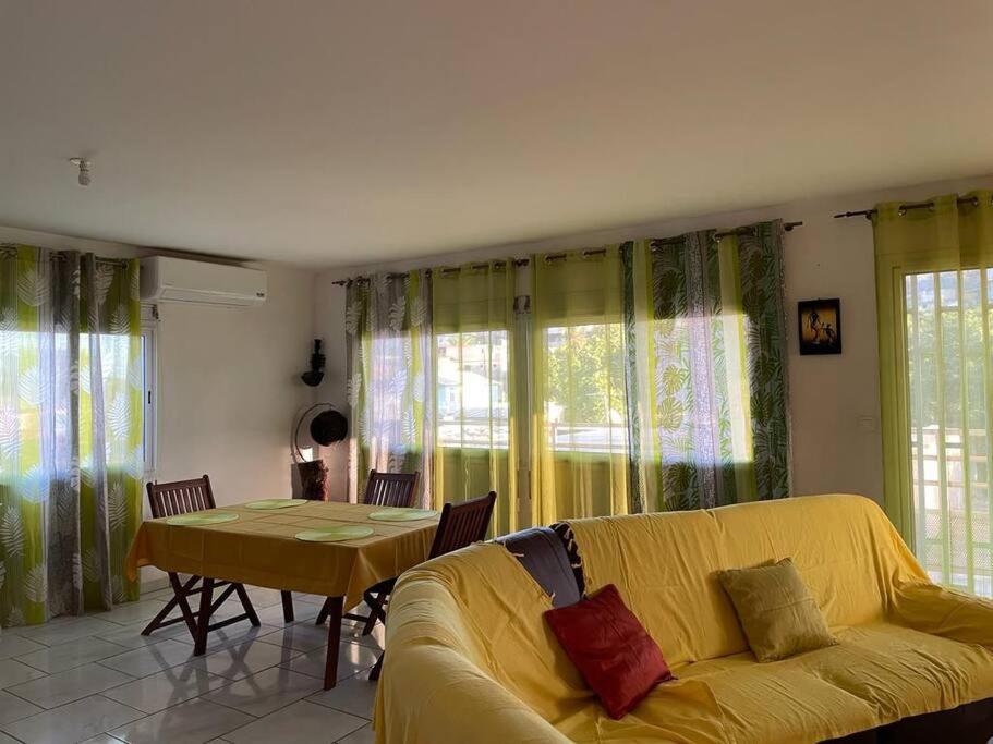Location Chambres Mtsapere Maevantana Sur Mamoudzou Mayotte Chez Zam Экстерьер фото